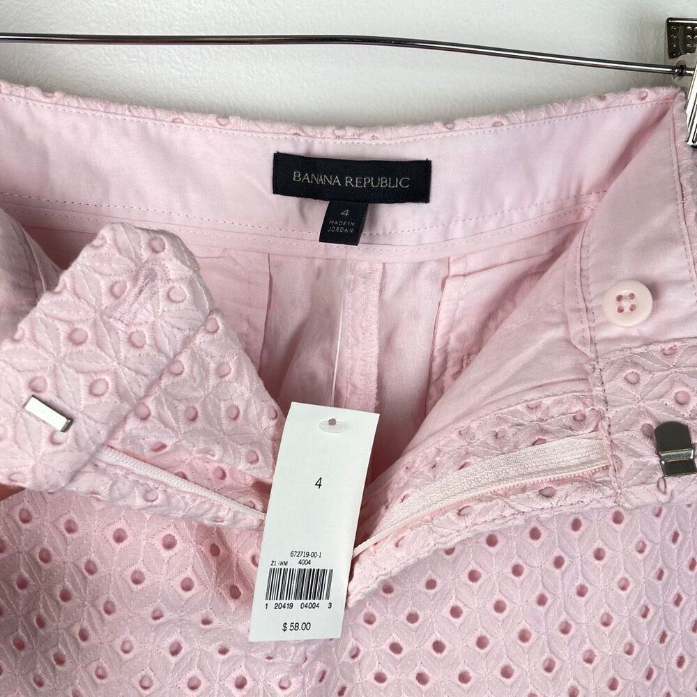 Banana Republic Marshmallow Bubblegum Light Pink Cotton‎ Eyelet Shorts Women’s 4 - Picture 2 of 9